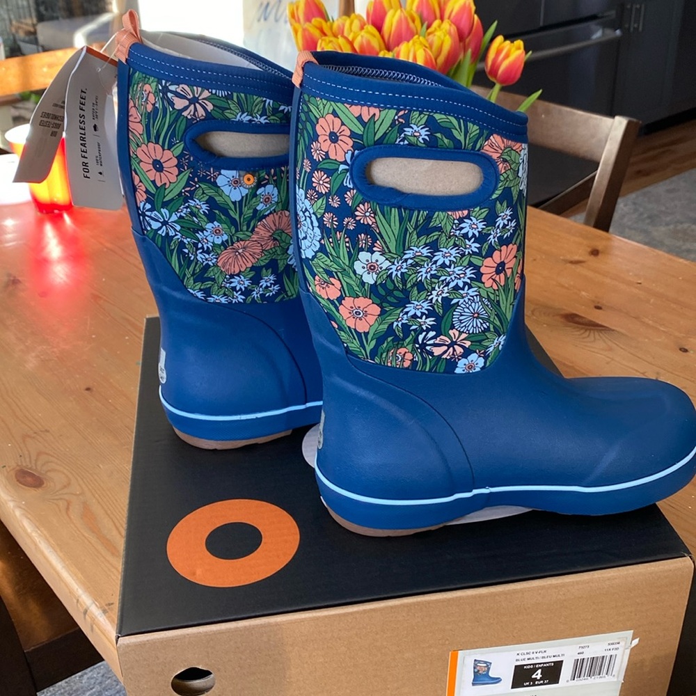 Girls bog boots, insulated